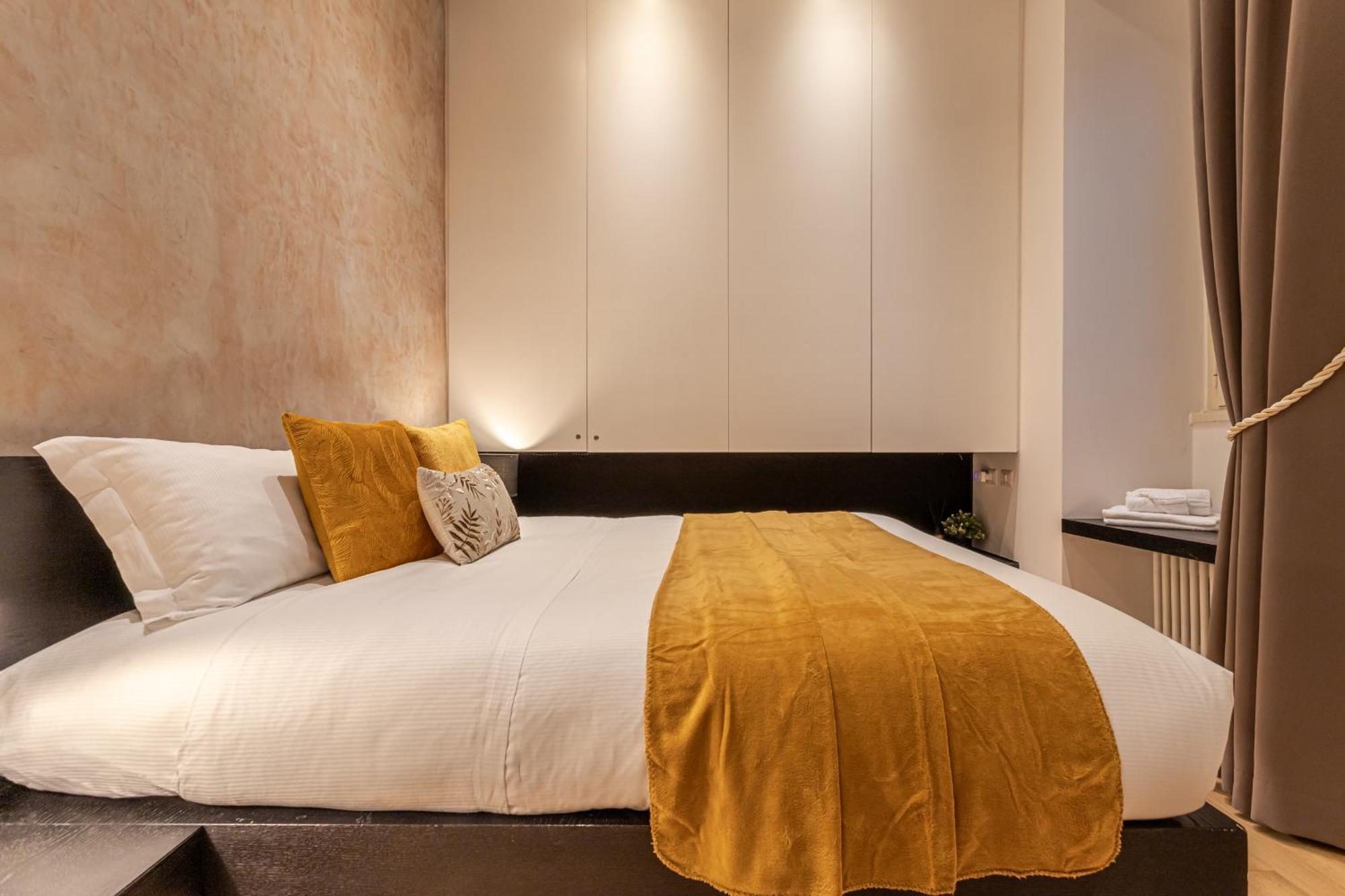 רומא Private Apartment Colosseum מראה חיצוני תמונה