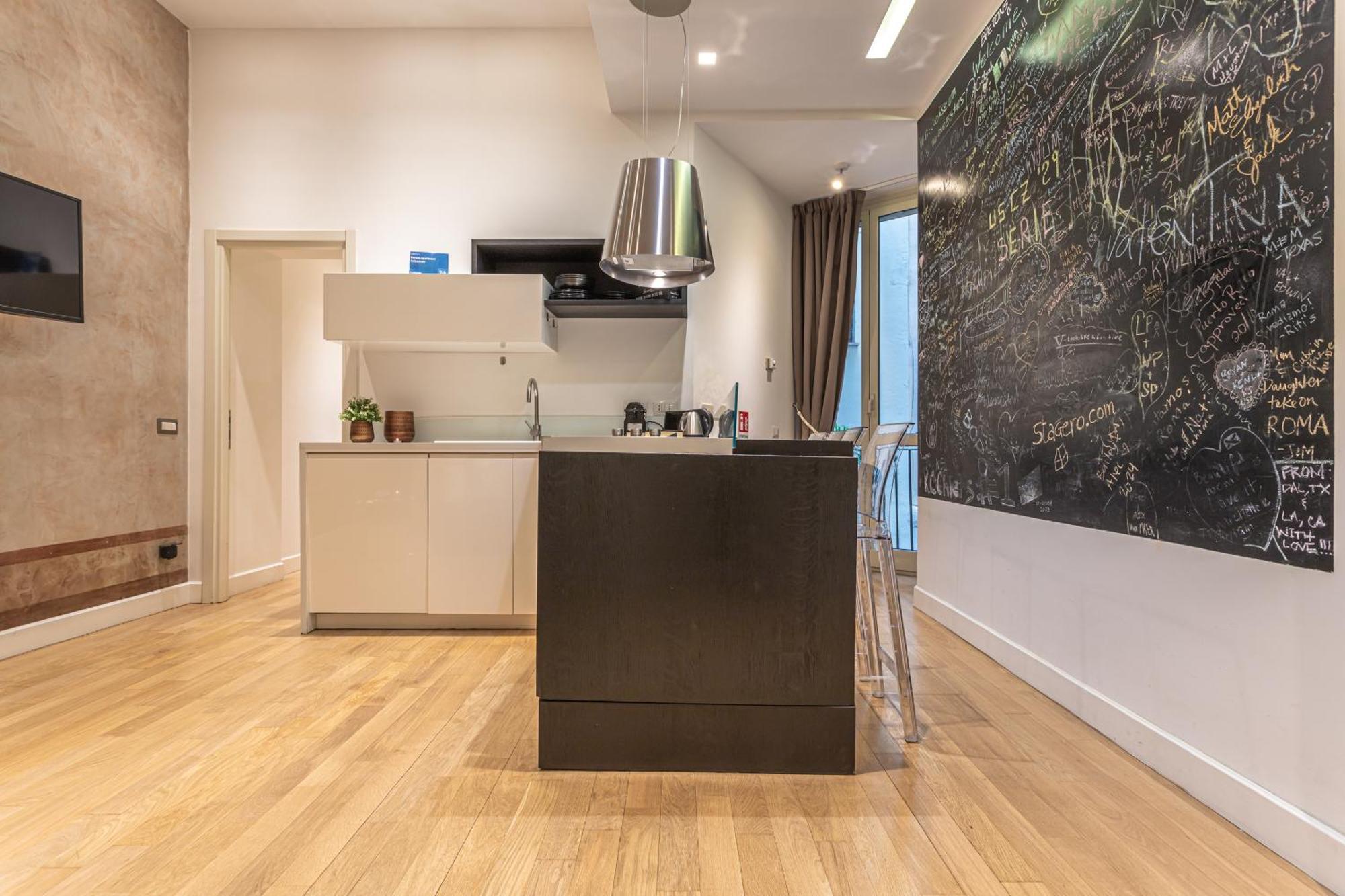 רומא Private Apartment Colosseum מראה חיצוני תמונה