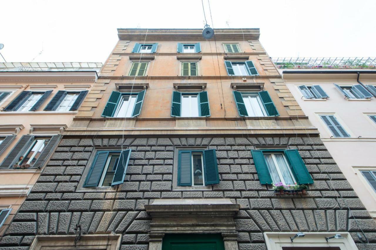רומא Private Apartment Colosseum מראה חיצוני תמונה