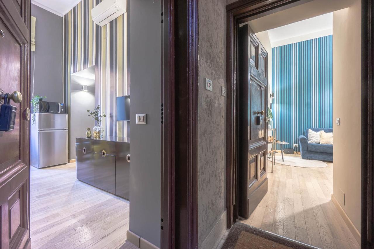 רומא Private Apartment Colosseum מראה חיצוני תמונה